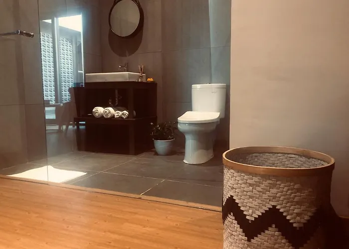 Hotel Rumah Kahyangan 2*